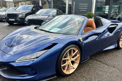 Ferrari F8 27.000 km 300.000 € Urbach bei Stuttgart 73660