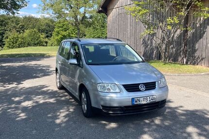 VW Touran 143.500 km 2.950 &euro; Schorndorf 73614