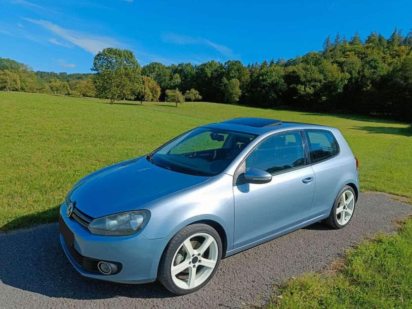 VW Golf 137.000 km 6.990 € Allmersbach im Tal 71573