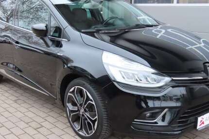 Renault Clio 149.000 km 7.990 &euro; Stuttgart 70329