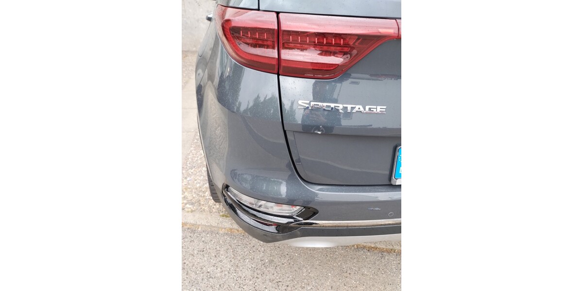 Kia Sportage 85.000 km 22.600 € Stuttgart 70173