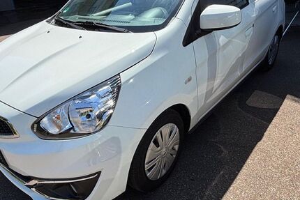 Mitsubishi Space Star 31.000 km 8.299 &euro; Stuttgart 70188