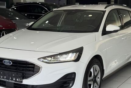 Ford Focus 80.000 km 13.990 &euro; Weil im Schönbuch 71093