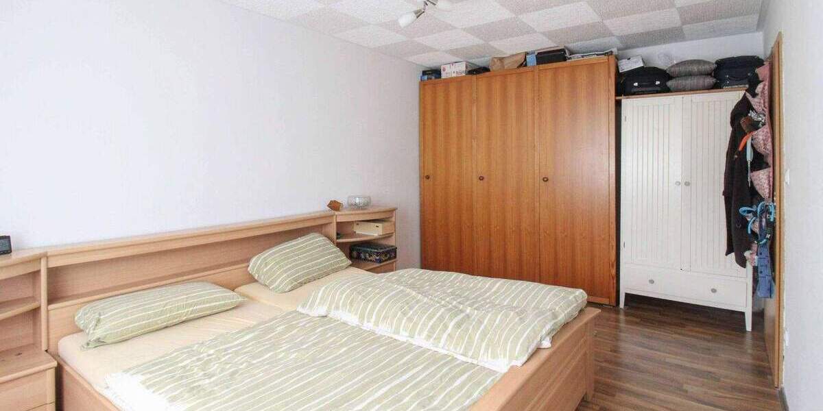 Etagenwohnung Ludwigsburg Neckarweihingen - 2 Zimmer, 51 m&sup2;, 165.000&euro; | Angebot:24857353