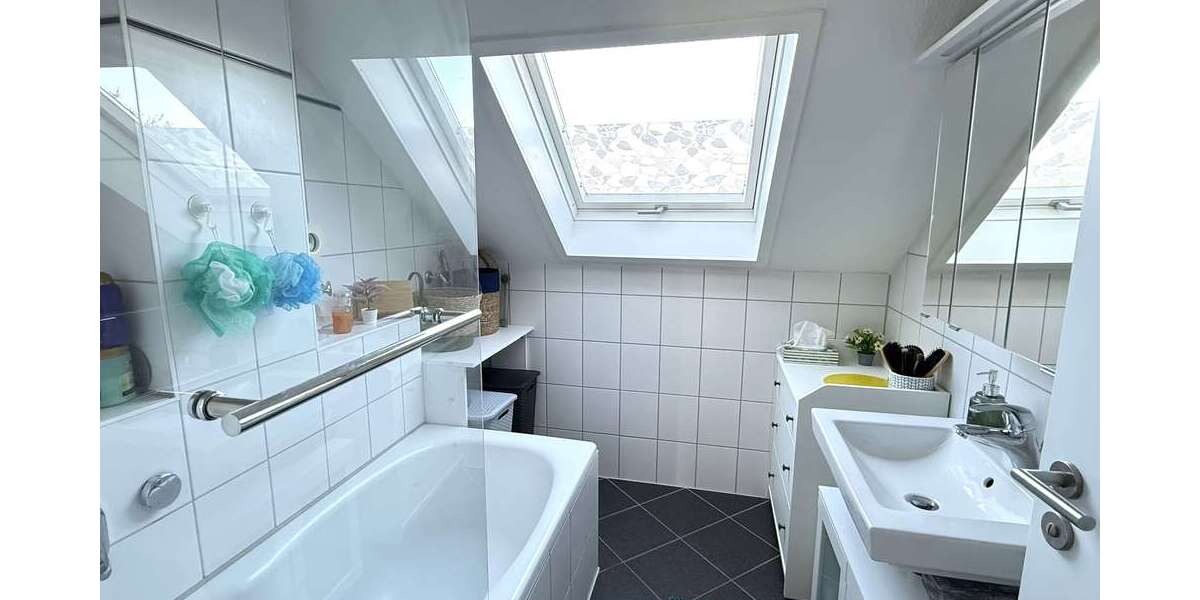 Etagenwohnung Schorndorf - 3 Zimmer, 53 m&sup2;, 189.000&euro; | Angebot:26060714