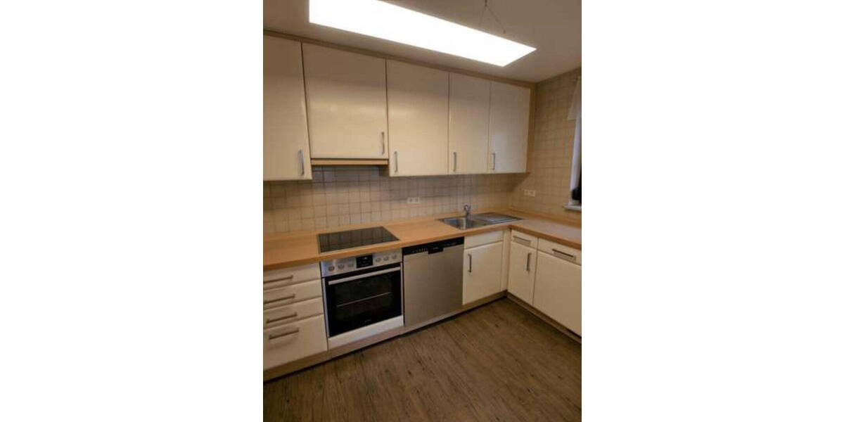 Etagenwohnung Ludwigsburg Ost - 4 Zimmer, 102 m&sup2;, 519.000&euro; | Angebot:26388939
