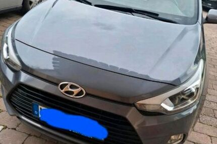 Hyundai i20 123.000 km 7.900 &euro; Urbach 73660