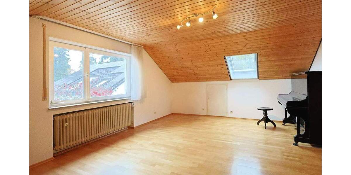 Mehrfamilienhaus, Wohnhaus Sindelfingen-Maichingen Maichingen - 7 Zimmer, 284 m&sup2;, 915.000&euro; | Angebot:24607846