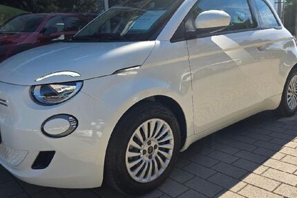 Fiat 500e 37.200 km 16.900 &euro; Böblingen 71034
