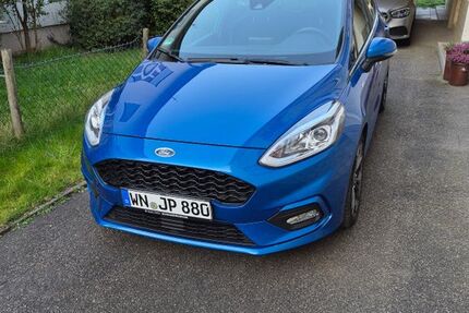 Ford Fiesta 36.000 km 13.400 &euro; Fellbach 70734