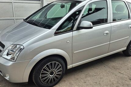Opel Meriva 113.157 km 2.900 &euro; Ludwigsburg 71636
