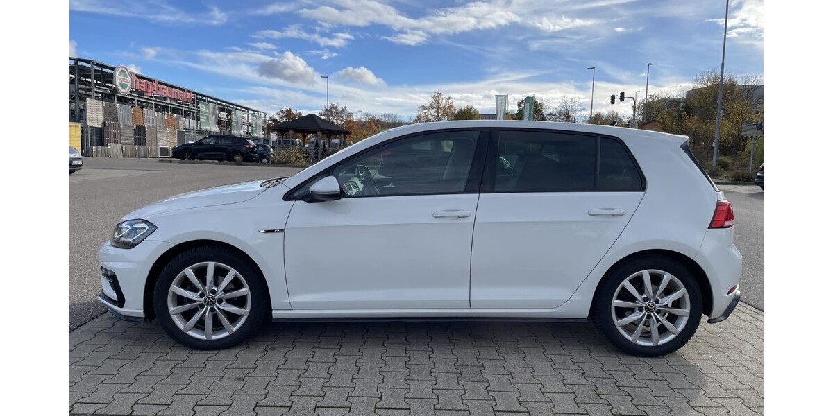 VW Golf 129.000 km 14.500 € Ditzingen 71254