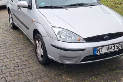 Ford Focus 112.000 km 750 &euro; Nürtingen 72622
