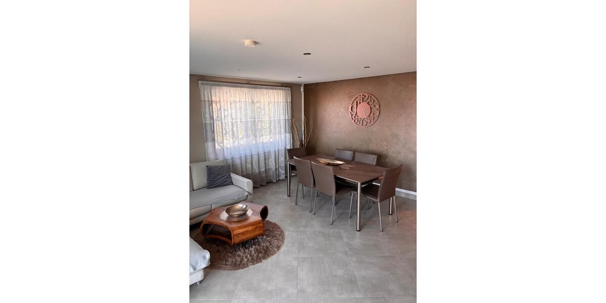Etagenwohnung Leonberg - 2.5 Zimmer, 59 m&sup2;, 297.000&euro; | Angebot:26631551