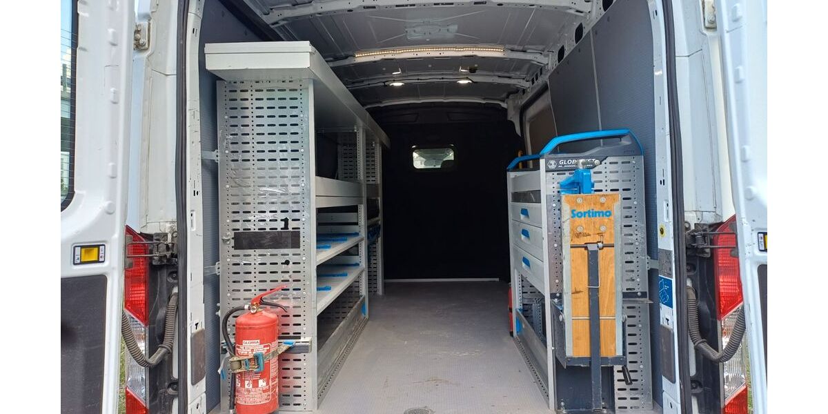 Ford Transit 130.000 km 17.990 &euro; Esslingen am Neckar 73733