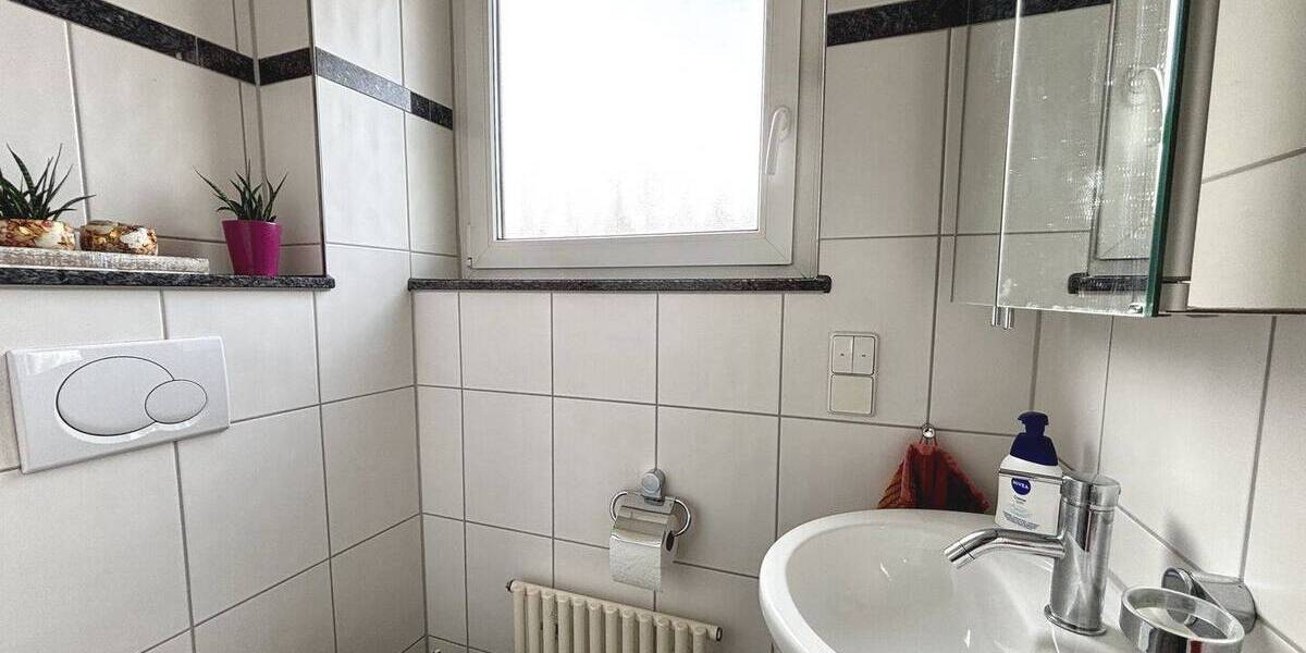 Reihenmittelhaus Stuttgart Hofen - 5 Zimmer, 130 m&sup2;, 480.000&euro; | Angebot:25909036