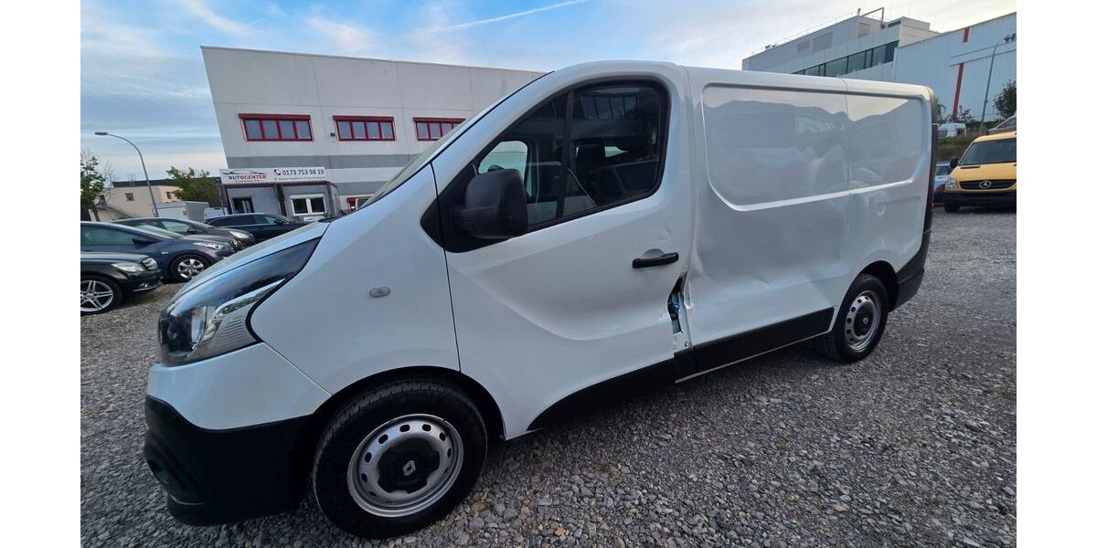 Renault Trafic 69.000 km 8.990 &euro; Schönaich bei Stuttgart 71101
