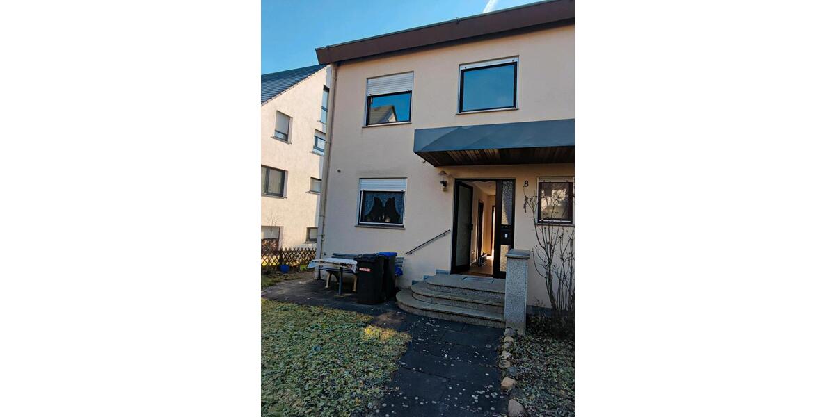 Doppelhaushälfte Leonberg - 6 Zimmer, 146 m&sup2;, 500.000&euro; | Angebot:27142346