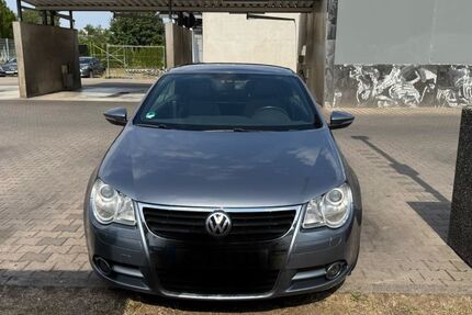 VW Eos 151.000 km 5.400 &euro; Stuttgart 70178