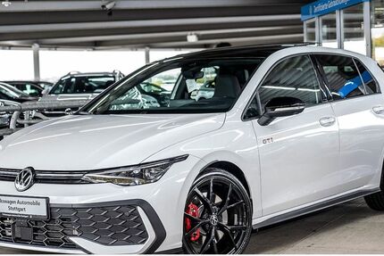 VW Golf 18.007 km 37.830 € Stuttgart-Wangen 70188