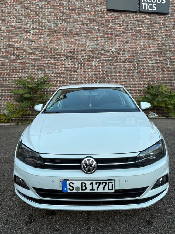 VW Polo 124.000 km 11.000 € Stuttgart 70435