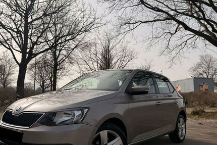 Skoda Fabia 76.000 km 7.999 &euro; Ludwigsburg 71634