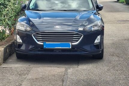 Ford Focus 140.000 km 8.700 € Ludwigsburg 71642