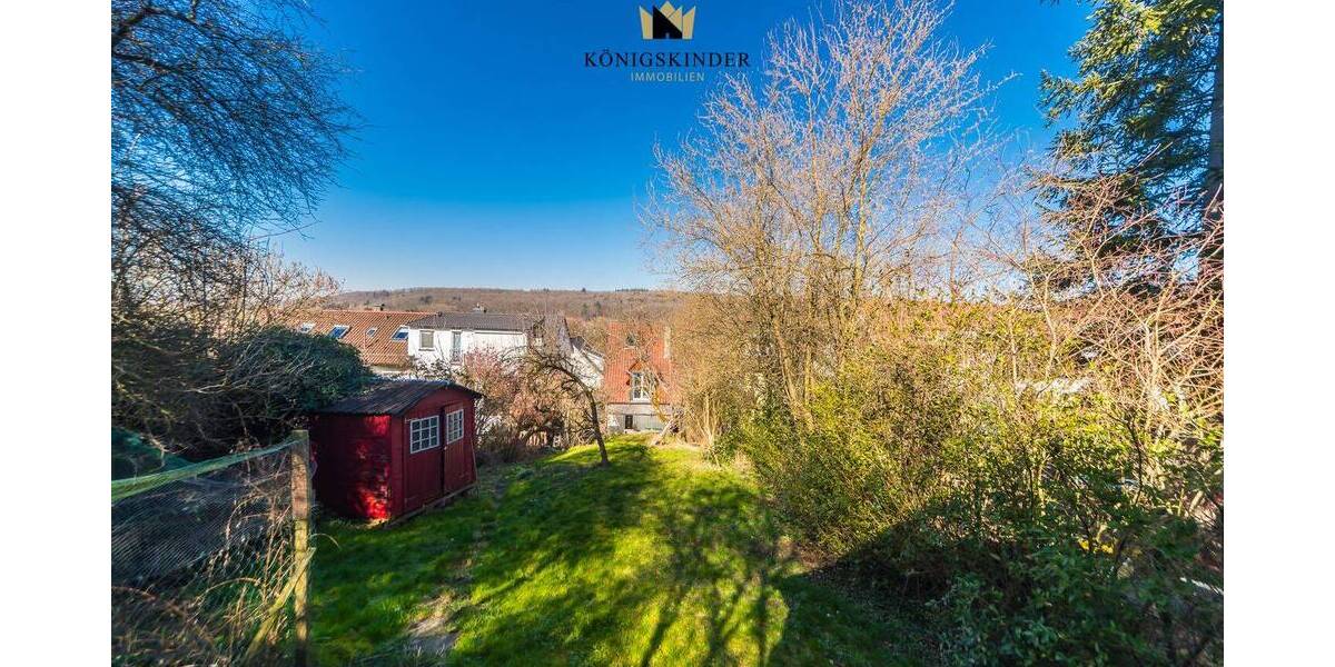 NEU: PROVISIONSFREI! Sehr schöne Doppelhaushälfte mit großem Garten und Garage - sofort bezugsfrei!! 5 zimmer