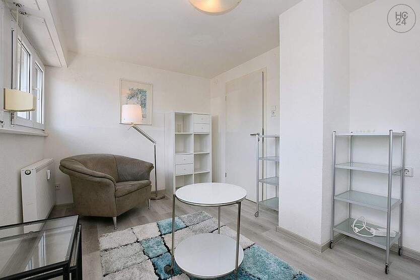 Voll möblierte Wohnung mit Stellplatz in Stuttgart Zuffenhausen nähe Porsche 2 zimmer