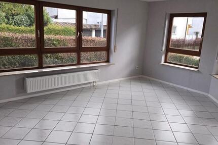 Haus Schorndorf - 5 Zimmer, 120 m&sup2;, 1.300&euro; | Angebot:26313387