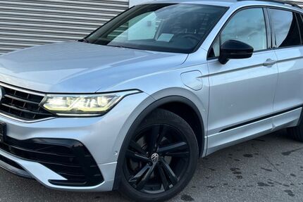 VW Tiguan 144.100 km 28.800 € Hildrizhausen /Stuttgart 71157