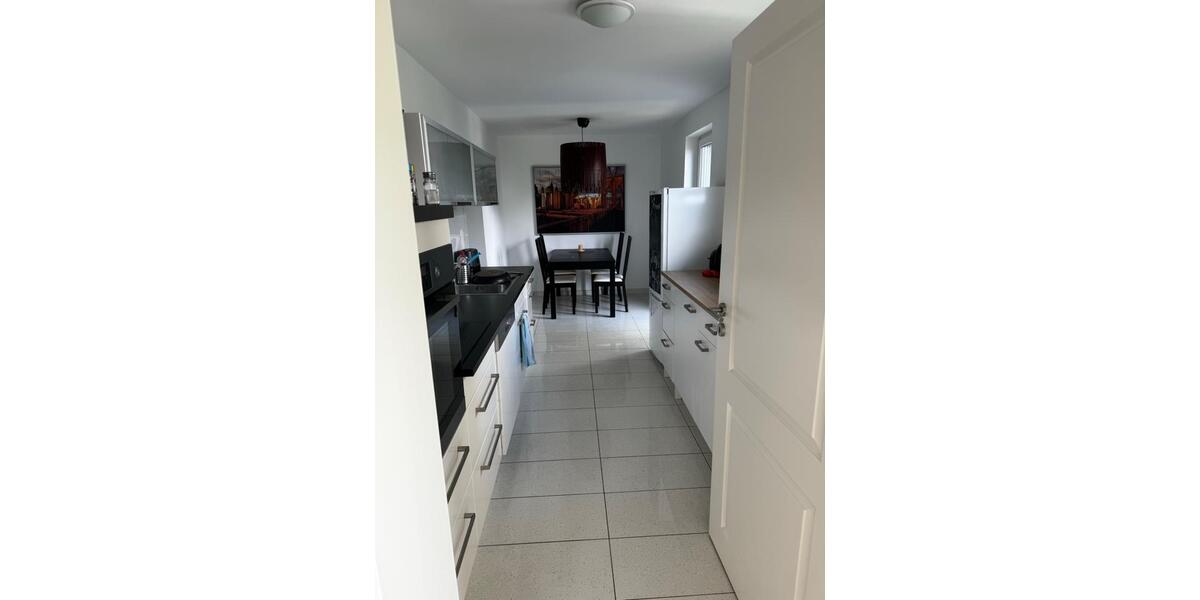 Etagenwohnung Stuttgart Botnang - 3 Zimmer, 89 m&sup2;, 1.350&euro; | Angebot:26529045