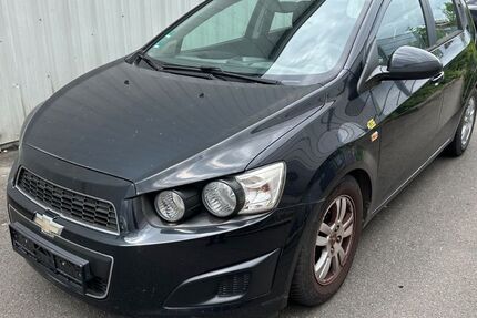 Chevrolet Aveo 89.000 km 1.990 &euro; Böblingen 71034