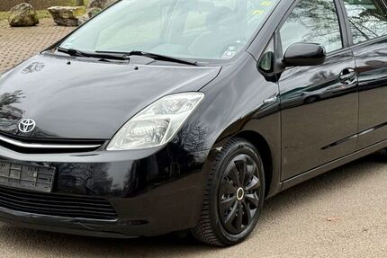 Toyota Prius 243.000 km 2.980 &euro; Stuttgart 70469