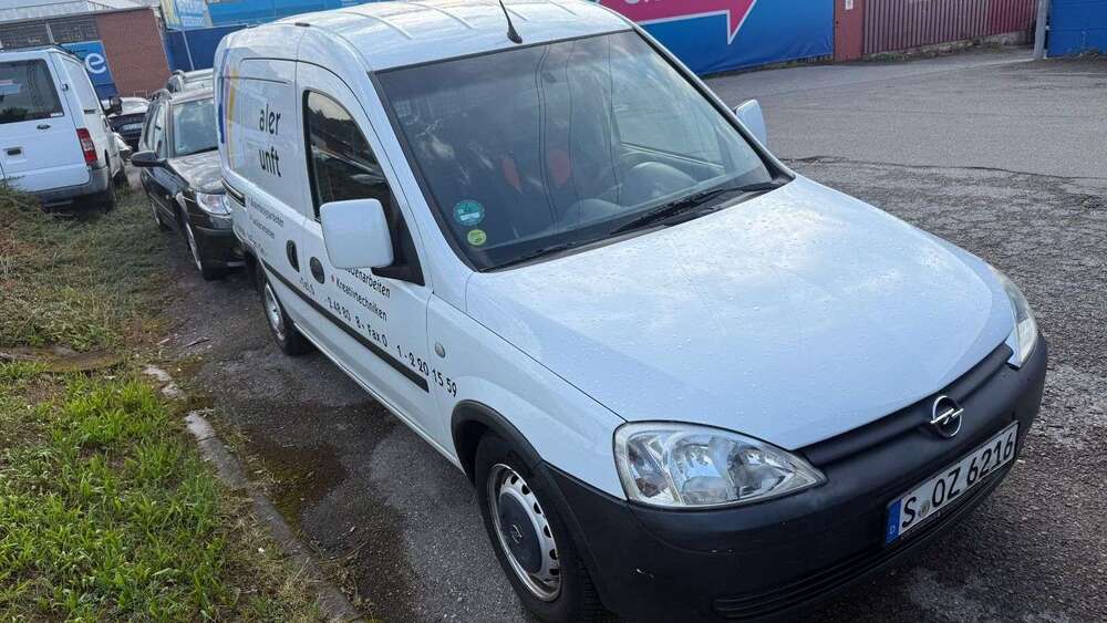 Opel Combo 149.000 km 3.499 &euro; Sindelfingen 71065