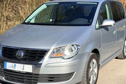 VW Touran 210.000 km 4.999 &euro; Aichtal 72631