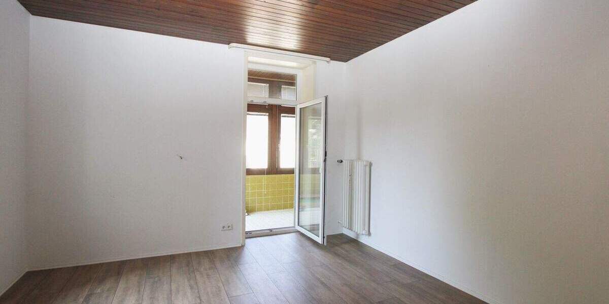 Etagenwohnung Stuttgart Mitte - 4 Zimmer, 144 m&sup2;, 550.000&euro; | Angebot:25155701