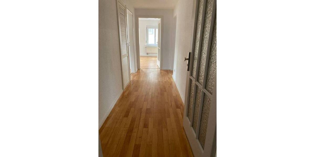 Etagenwohnung Stuttgart Weilimdorf - 3 Zimmer, 75 m&sup2;, 1.035&euro; | Angebot:26388358