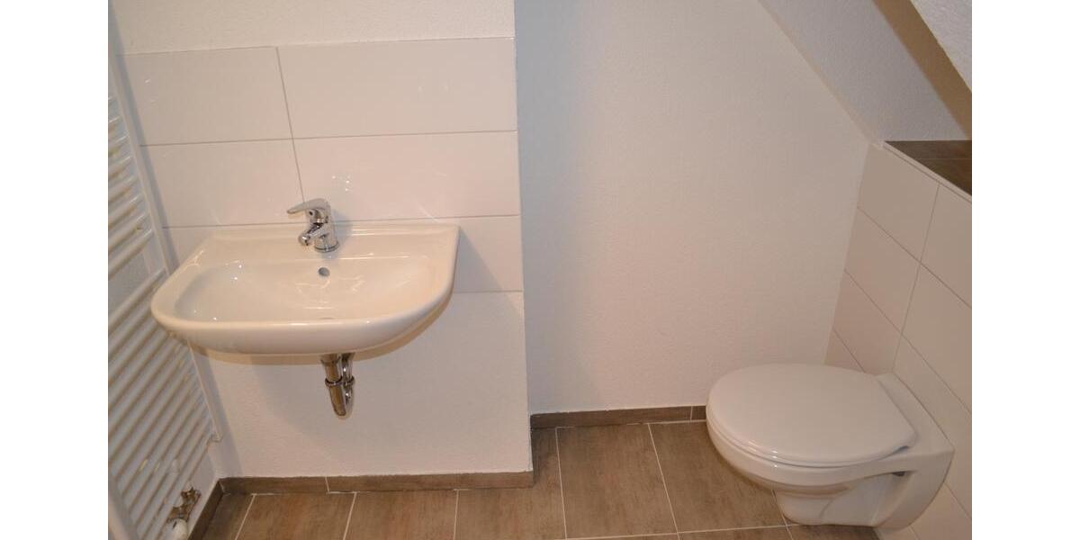 Dachgeschoßwohnung Ludwigsburg Eglosheim - 1 Zimmer, 12 m&sup2;, 395&euro; | Angebot:26088245