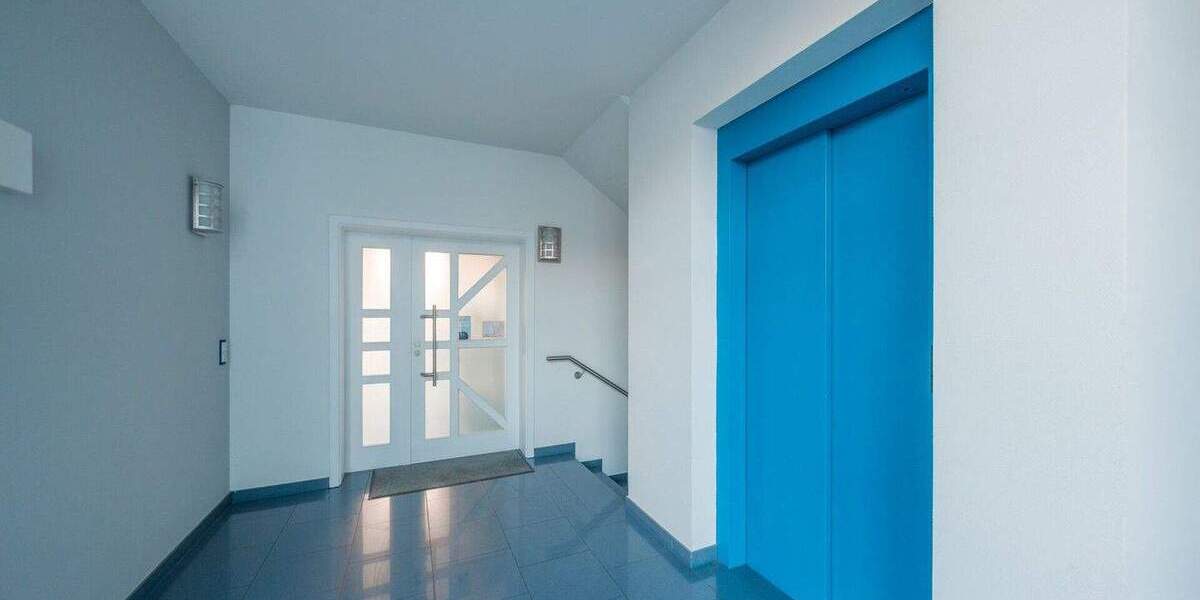 Gewerbeobjekt Remseck am Neckar / Neckargröningen Neckargröningen - 7 Zimmer, 168 m&sup2;, 398.000&euro; | Angebot:24811644