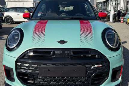 Mini John Cooper Works Cabrio 5.214 km 44.284 &euro; Ludwigsburg-Asperg 71679