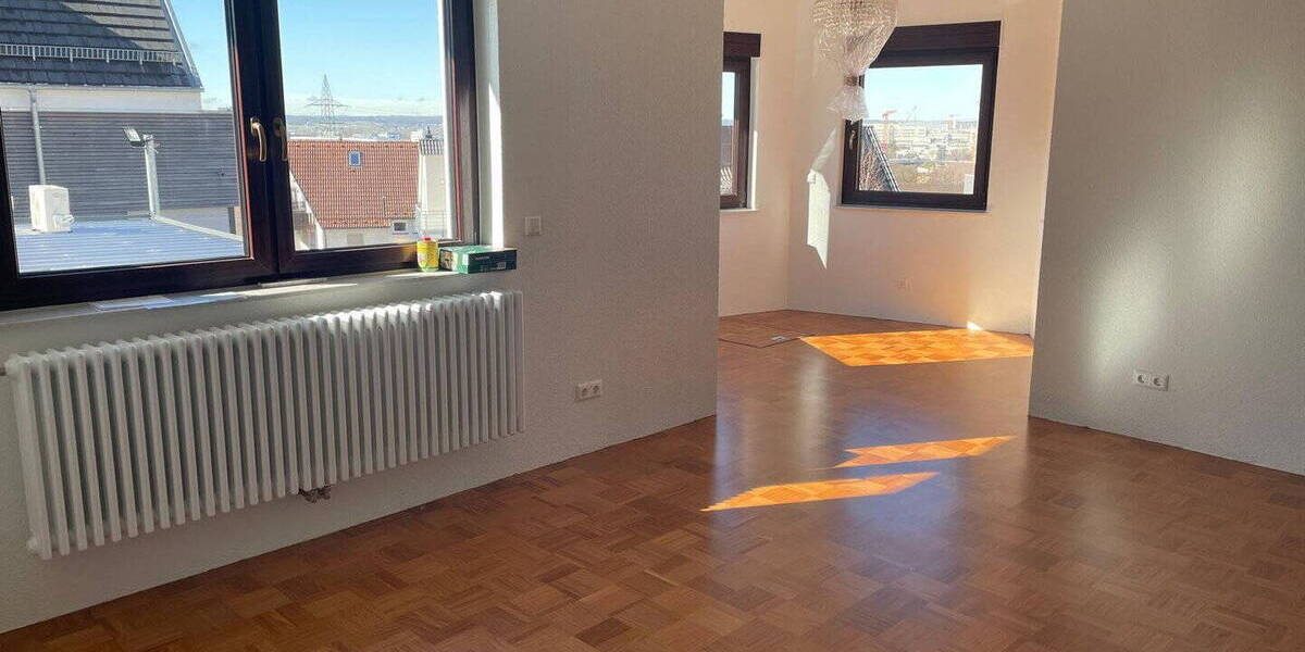 Etagenwohnung Böblingen - 2 Zimmer, 90 m&sup2;, 985&euro; | Angebot:26376911
