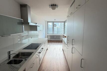 Wohnung Leonberg - 3 Zimmer, 83 m&sup2;, 289.000&euro; | Angebot:25175576