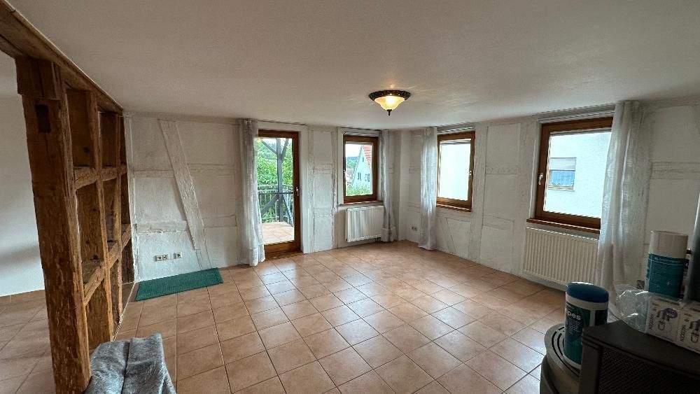 Mehrfamilienhaus, Wohnhaus Heimsheim - 7 Zimmer, 170 m&sup2;, 2.450&euro; | Angebot:25674466