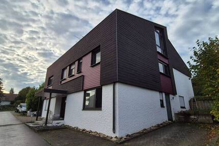 Einfamilienhaus mit wunderschönem großem Grundstück und 2 Einliegerwohnungen 1 zimmer