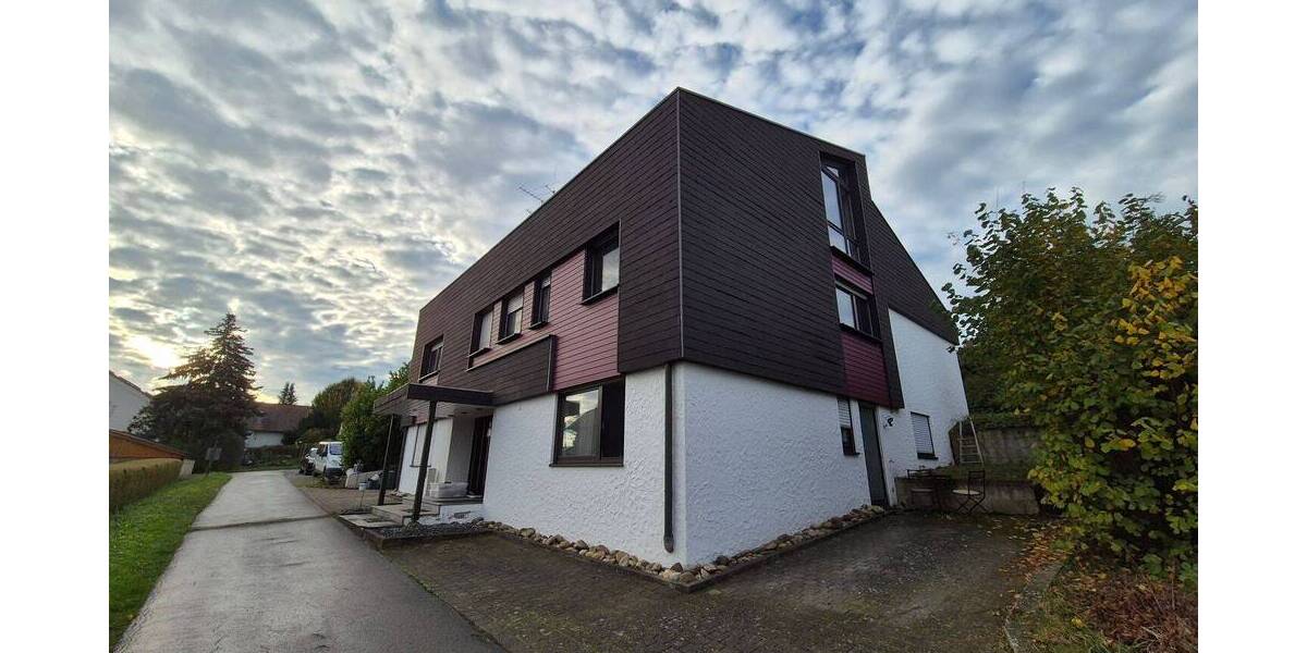 Einfamilienhaus mit wunderschönem großem Grundstück und 2 Einliegerwohnungen 1 zimmer