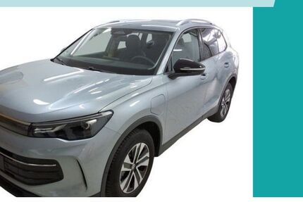 VW Tiguan 9.698 km 42.390 &euro; Leonberg 71229