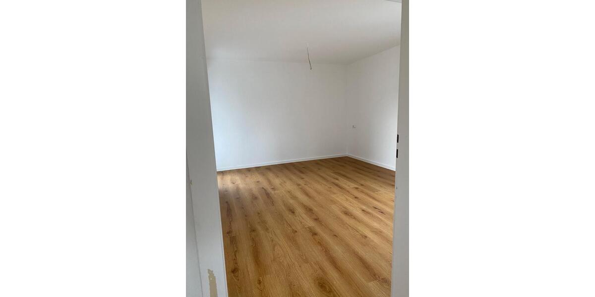 Etagenwohnung Plochingen - 3 Zimmer, 72 m&sup2;, 210.000&euro; | Angebot:26545489