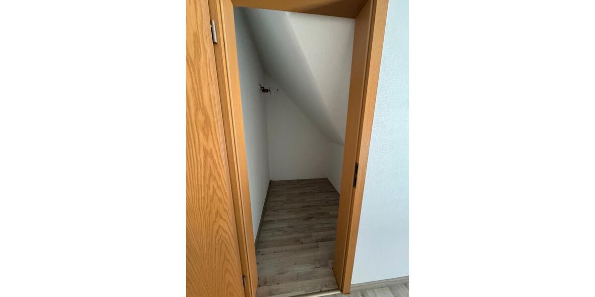 Maisonettenwohnung Ebersbach an der Fils - 3.5 Zimmer, 82 m&sup2;, 270.000&euro; | Angebot:24892426