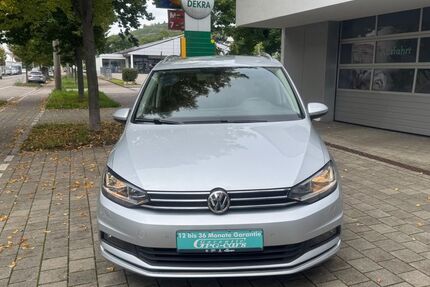 VW Touran 100.000 km 18.999 € Esslingen am Neckar 73733